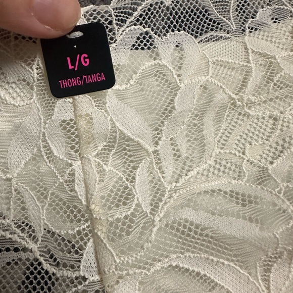 La Senza size Lrg NWT - Picture 2 of 4